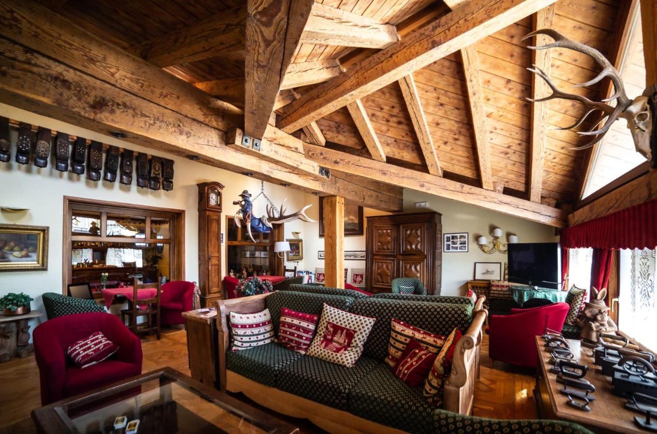 Hotel Jumeaux بيريوِل تْشيرفينيا المظهر الخارجي الصورة