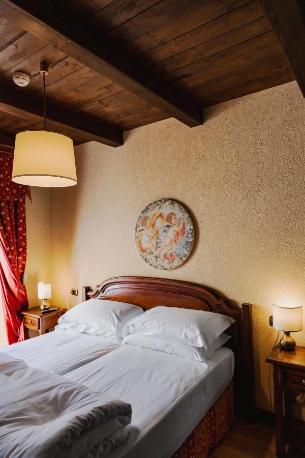 Hotel Jumeaux بيريوِل تْشيرفينيا المظهر الخارجي الصورة