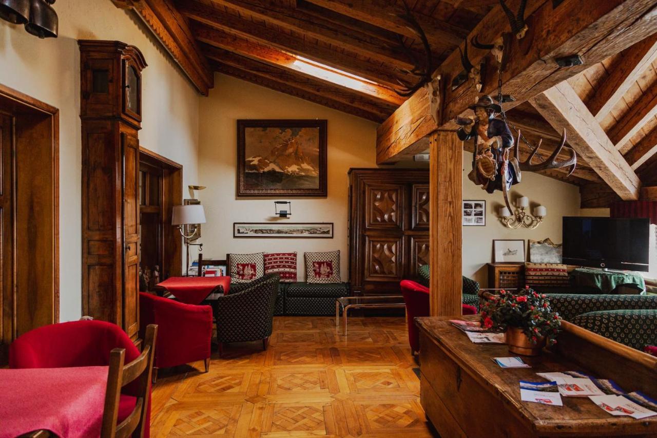 Hotel Jumeaux بيريوِل تْشيرفينيا المظهر الخارجي الصورة