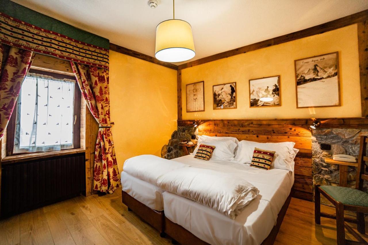Hotel Jumeaux بيريوِل تْشيرفينيا المظهر الخارجي الصورة