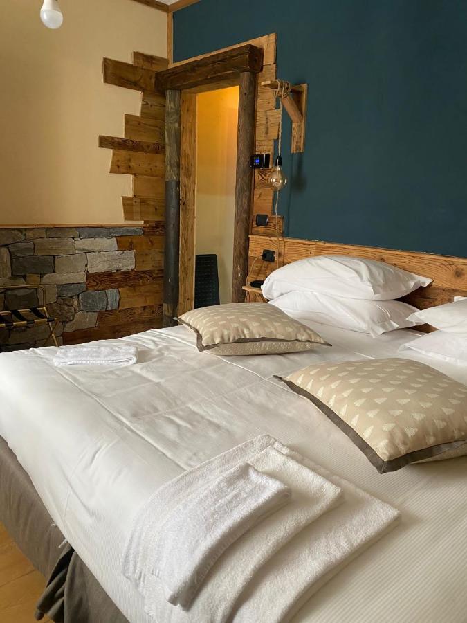 Hotel Jumeaux بيريوِل تْشيرفينيا المظهر الخارجي الصورة