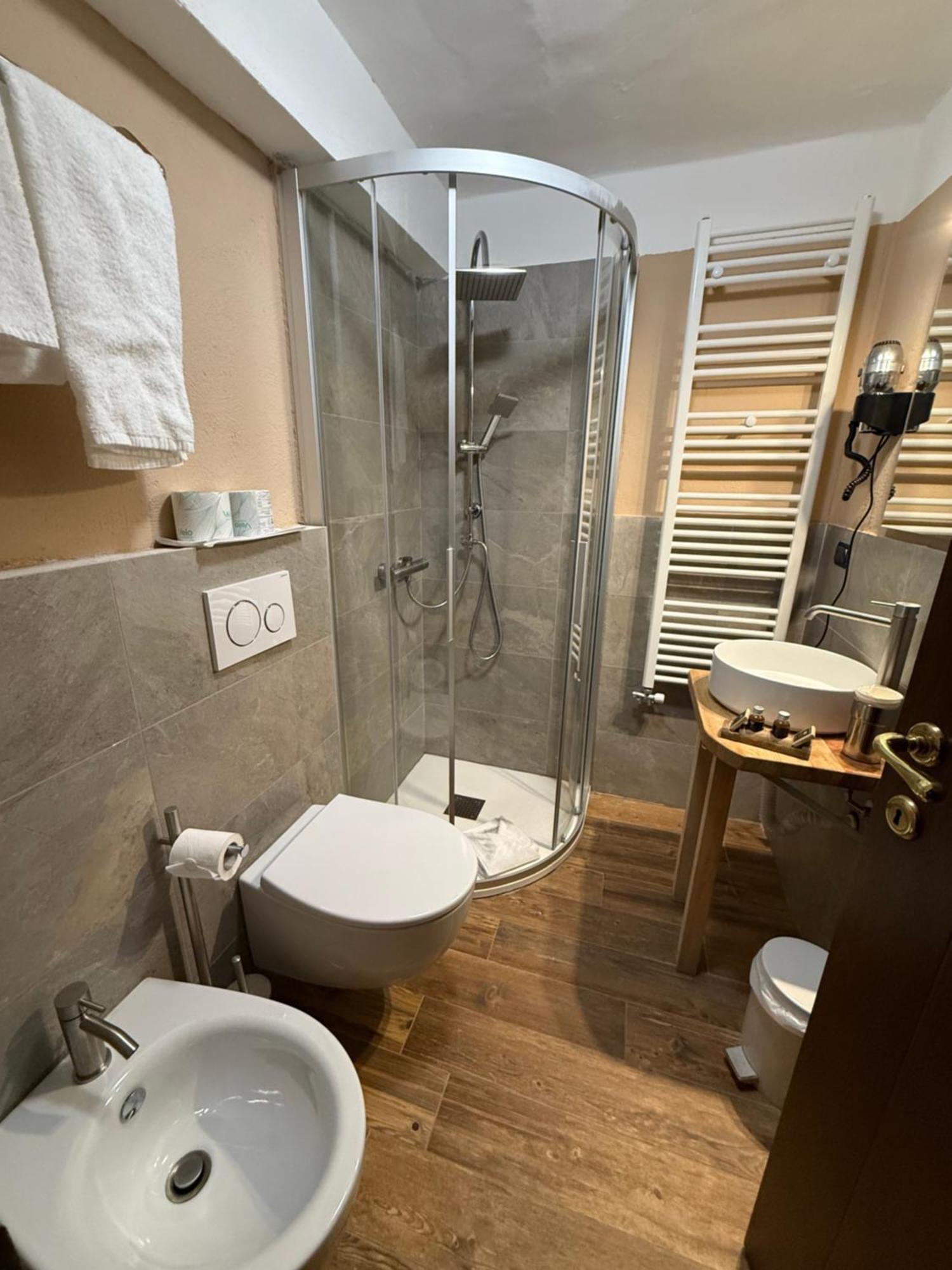 Hotel Jumeaux بيريوِل تْشيرفينيا المظهر الخارجي الصورة