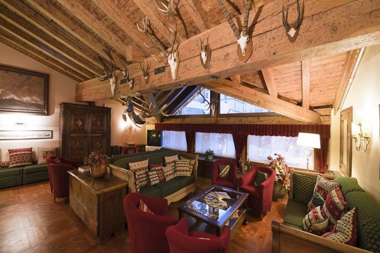 Hotel Jumeaux بيريوِل تْشيرفينيا المظهر الخارجي الصورة